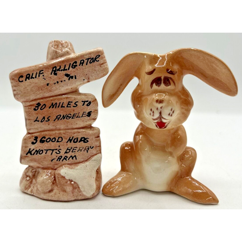 Vintage Retro Salt and Pepper Shakers Rabbit & Road Sign U260/47